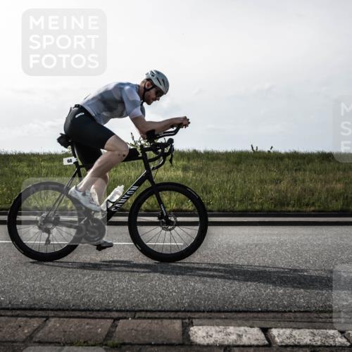 21.06.2026 - 29. Vierlanden-Triathlon H.Heesch http://msf.ph/oto/9854359 21.06.2026 08:59:17 Radfahren 68, 199 meine-sportfotos.de