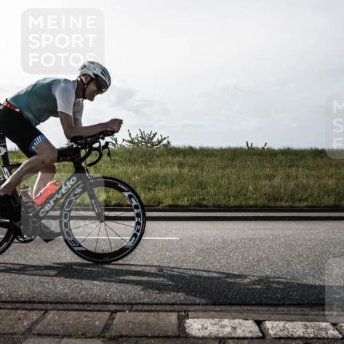 21.06.2026 - 29. Vierlanden-Triathlon H.Heesch http://msf.ph/oto/9854375 21.06.2026 09:00:57 Radfahren 115 meine-sportfotos.de