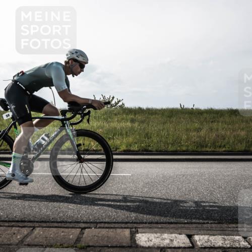 21.06.2026 - 29. Vierlanden-Triathlon H.Heesch http://msf.ph/oto/9854377 21.06.2026 09:01:12 Radfahren 59 meine-sportfotos.de