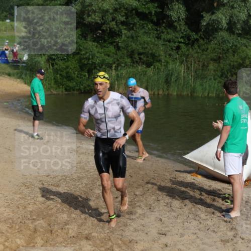 21.06.2026 - 29. Vierlanden-Triathlon Andreas Tolksdorf http://msf.ph/oto/9854378 21.06.2026 08:47:54 Schwimmen 118, 130, 136 meine-sportfotos.de
