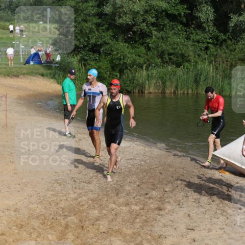 21.06.2026 - 29. Vierlanden-Triathlon Andreas Tolksdorf http://msf.ph/oto/9854398 21.06.2026 08:47:56 Schwimmen 118, 130, 136, 175 meine-sportfotos.de