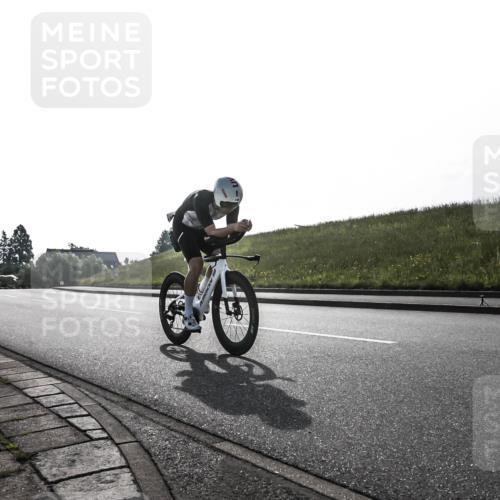 21.06.2026 - 29. Vierlanden-Triathlon H.Heesch http://msf.ph/oto/9854409 21.06.2026 08:51:42 Radfahren 148 meine-sportfotos.de