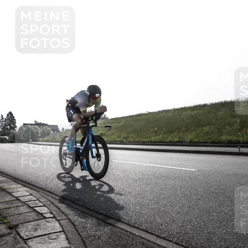 21.06.2026 - 29. Vierlanden-Triathlon H.Heesch http://msf.ph/oto/9854424 21.06.2026 08:53:13 Radfahren 202, 1355 meine-sportfotos.de