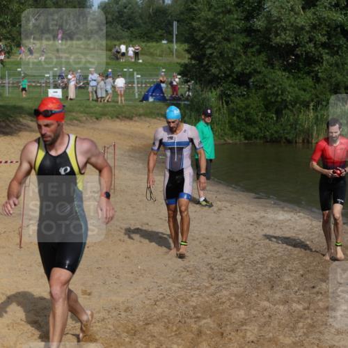 21.06.2026 - 29. Vierlanden-Triathlon Andreas Tolksdorf http://msf.ph/oto/9854434 21.06.2026 08:47:58 Schwimmen 118, 130, 136, 175 meine-sportfotos.de