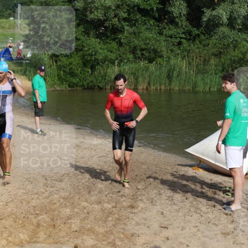 21.06.2026 - 29. Vierlanden-Triathlon Andreas Tolksdorf http://msf.ph/oto/9854441 21.06.2026 08:47:59 Schwimmen 118, 130, 175 meine-sportfotos.de