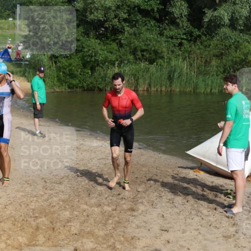 21.06.2026 - 29. Vierlanden-Triathlon Andreas Tolksdorf http://msf.ph/oto/9854445 21.06.2026 08:48:00 Schwimmen 118, 130, 175 meine-sportfotos.de