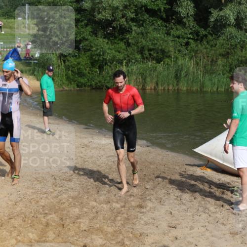 21.06.2026 - 29. Vierlanden-Triathlon Andreas Tolksdorf http://msf.ph/oto/9854450 21.06.2026 08:48:00 Schwimmen 118, 130, 175 meine-sportfotos.de