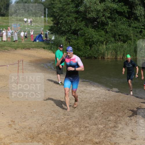 21.06.2026 - 29. Vierlanden-Triathlon Andreas Tolksdorf http://msf.ph/oto/9854460 21.06.2026 08:48:26 Schwimmen 75, 80, 119, 186, 198 meine-sportfotos.de