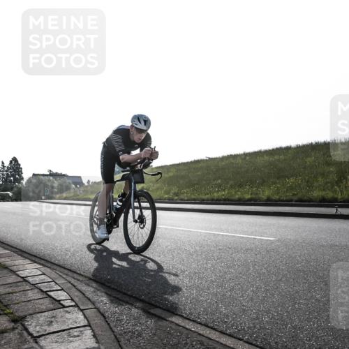21.06.2026 - 29. Vierlanden-Triathlon H.Heesch http://msf.ph/oto/9854486 21.06.2026 08:58:51 Radfahren 153, 160, 187 meine-sportfotos.de