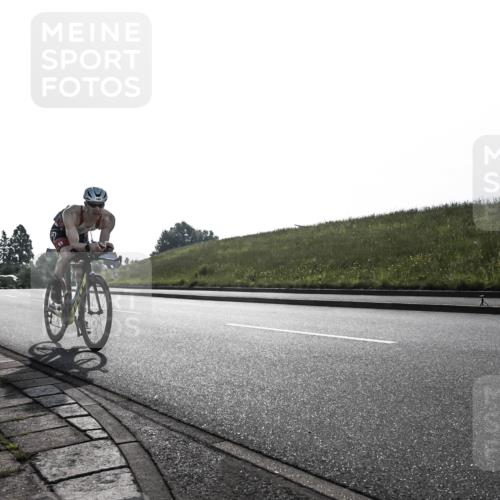 21.06.2026 - 29. Vierlanden-Triathlon H.Heesch http://msf.ph/oto/9854488 21.06.2026 08:58:52 Radfahren 153, 160, 187 meine-sportfotos.de
