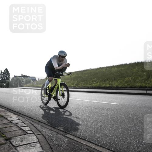 21.06.2026 - 29. Vierlanden-Triathlon H.Heesch http://msf.ph/oto/9854498 21.06.2026 08:59:24 Radfahren 199 meine-sportfotos.de