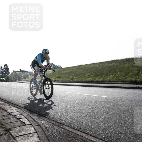 21.06.2026 - 29. Vierlanden-Triathlon H.Heesch http://msf.ph/oto/9854507 21.06.2026 09:00:19 Radfahren 163, 179, 180 meine-sportfotos.de