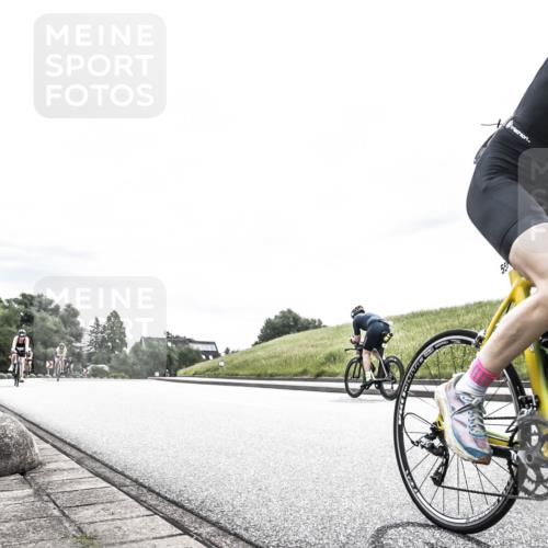 21.06.2026 - 29. Vierlanden-Triathlon H.Heesch http://msf.ph/oto/9854548 21.06.2026 10:28:59 Radfahren 499, 553, 558, 601 meine-sportfotos.de