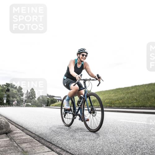 21.06.2026 - 29. Vierlanden-Triathlon H.Heesch http://msf.ph/oto/9854586 21.06.2026 10:29:39 Radfahren 524, 605 meine-sportfotos.de