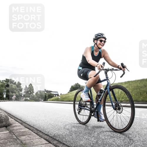 21.06.2026 - 29. Vierlanden-Triathlon H.Heesch http://msf.ph/oto/9854588 21.06.2026 10:29:40 Radfahren 14, 524, 605 meine-sportfotos.de