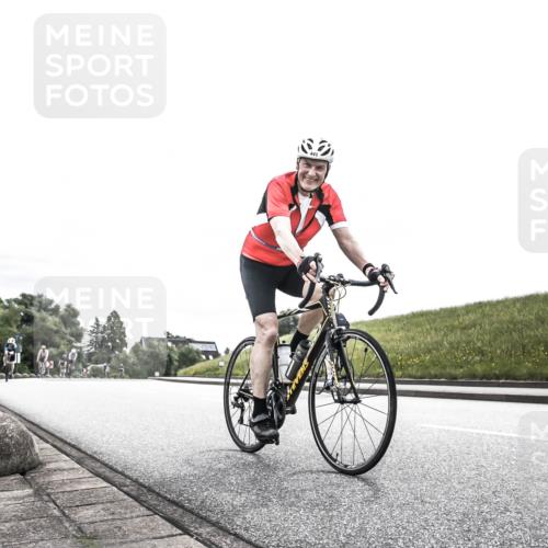 21.06.2026 - 29. Vierlanden-Triathlon H.Heesch http://msf.ph/oto/9854699 21.06.2026 10:31:55 Radfahren 62, 213, 332, 441 meine-sportfotos.de