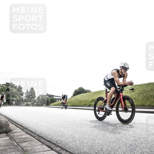 21.06.2026 - 29. Vierlanden-Triathlon H.Heesch http://msf.ph/oto/9854725 21.06.2026 10:32:24 Radfahren 13, 84, 165, 169, 199, 595 meine-sportfotos.de
