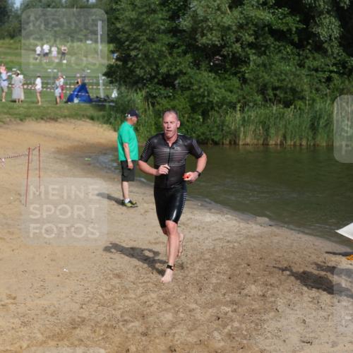 21.06.2026 - 29. Vierlanden-Triathlon Andreas Tolksdorf http://msf.ph/oto/9854761 21.06.2026 08:49:43 Schwimmen 153 meine-sportfotos.de