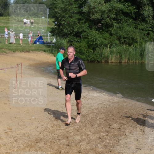 21.06.2026 - 29. Vierlanden-Triathlon Andreas Tolksdorf http://msf.ph/oto/9854767 21.06.2026 08:49:43 Schwimmen 153 meine-sportfotos.de