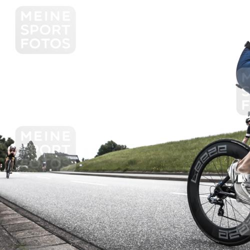 21.06.2026 - 29. Vierlanden-Triathlon H.Heesch http://msf.ph/oto/9854768 21.06.2026 12:06:12 Radfahren 264, 706, 752, 829, 913, 919, 941, 954, 956, 957, 965, 972, 975 meine-sportfotos.de