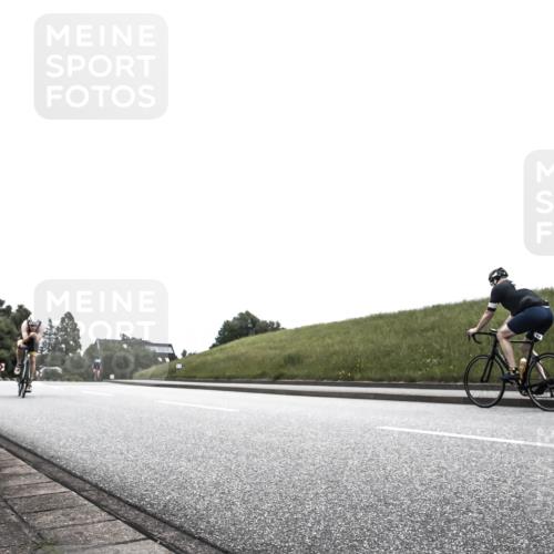 21.06.2026 - 29. Vierlanden-Triathlon H.Heesch http://msf.ph/oto/9854769 21.06.2026 12:06:12 Radfahren 264, 706, 752, 829, 913, 919, 941, 954, 956, 957, 965, 972, 975 meine-sportfotos.de