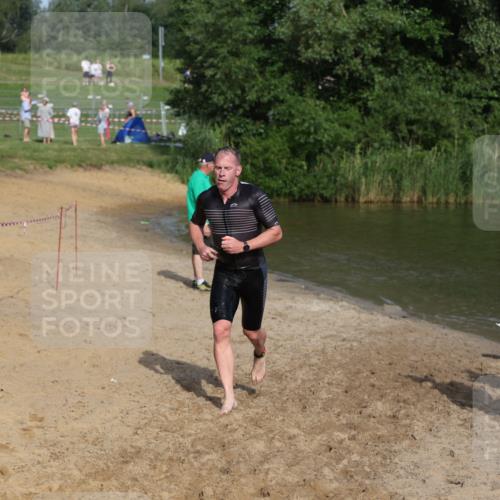 21.06.2026 - 29. Vierlanden-Triathlon Andreas Tolksdorf http://msf.ph/oto/9854770 21.06.2026 08:49:43 Schwimmen 153 meine-sportfotos.de