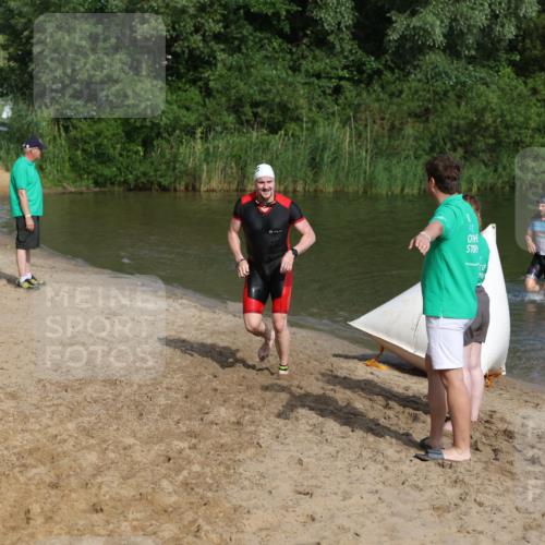 21.06.2026 - 29. Vierlanden-Triathlon Andreas Tolksdorf http://msf.ph/oto/9854793 21.06.2026 08:49:58 Schwimmen 48, 52 meine-sportfotos.de