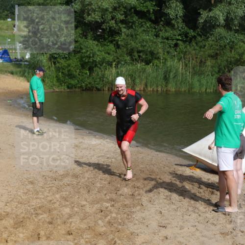 21.06.2026 - 29. Vierlanden-Triathlon Andreas Tolksdorf http://msf.ph/oto/9854818 21.06.2026 08:49:58 Schwimmen 48, 52 meine-sportfotos.de