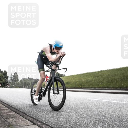 21.06.2026 - 29. Vierlanden-Triathlon H.Heesch http://msf.ph/oto/9854829 21.06.2026 12:06:52 Radfahren 281, 771, 889, 911, 974 meine-sportfotos.de