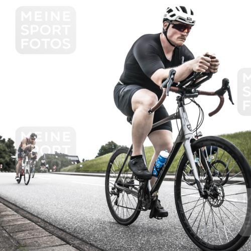21.06.2026 - 29. Vierlanden-Triathlon H.Heesch http://msf.ph/oto/9854859 21.06.2026 12:06:59 Radfahren 638, 739, 769, 847, 910, 946, 952, 953 meine-sportfotos.de