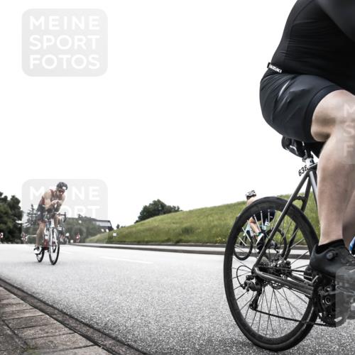 21.06.2026 - 29. Vierlanden-Triathlon H.Heesch http://msf.ph/oto/9854861 21.06.2026 12:06:59 Radfahren 638, 739, 769, 847, 910, 946, 952, 953 meine-sportfotos.de
