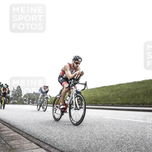 21.06.2026 - 29. Vierlanden-Triathlon H.Heesch http://msf.ph/oto/9854865 21.06.2026 12:07:00 Radfahren 638, 739, 769, 847, 910, 946, 952, 953 meine-sportfotos.de