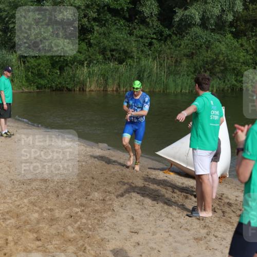 21.06.2026 - 29. Vierlanden-Triathlon Andreas Tolksdorf http://msf.ph/oto/9854869 21.06.2026 08:50:10 Schwimmen 52, 115, 139 meine-sportfotos.de