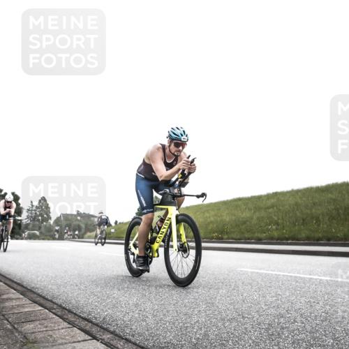 21.06.2026 - 29. Vierlanden-Triathlon H.Heesch http://msf.ph/oto/9854874 21.06.2026 12:07:00 Radfahren 638, 739, 769, 847, 910, 946, 952, 953 meine-sportfotos.de