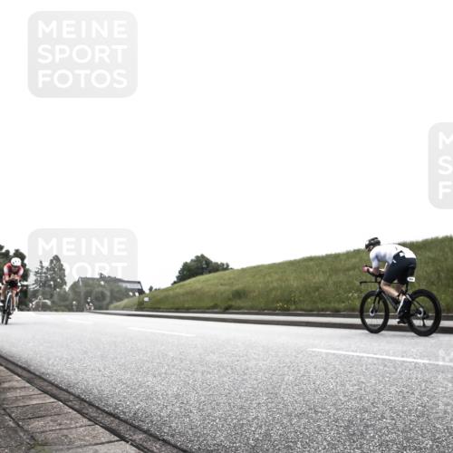 21.06.2026 - 29. Vierlanden-Triathlon H.Heesch http://msf.ph/oto/9854892 21.06.2026 12:07:23 Radfahren 790, 923, 926, 934, 935, 943, 962, 967 meine-sportfotos.de