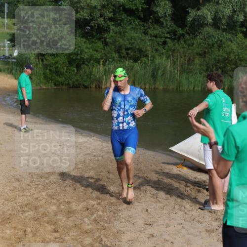 21.06.2026 - 29. Vierlanden-Triathlon Andreas Tolksdorf http://msf.ph/oto/9854894 21.06.2026 08:50:12 Schwimmen 115, 139 meine-sportfotos.de