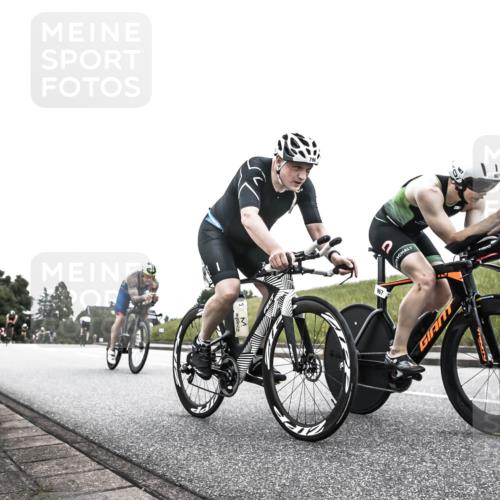 21.06.2026 - 29. Vierlanden-Triathlon H.Heesch http://msf.ph/oto/9854902 21.06.2026 12:07:25 Radfahren 790, 912, 926, 933, 934, 935, 943, 962, 967 meine-sportfotos.de