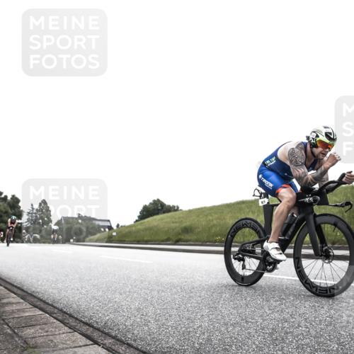 21.06.2026 - 29. Vierlanden-Triathlon H.Heesch http://msf.ph/oto/9854906 21.06.2026 12:07:26 Radfahren 790, 912, 926, 933, 934, 935, 943, 962, 967 meine-sportfotos.de