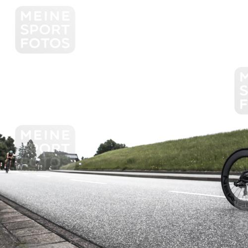 21.06.2026 - 29. Vierlanden-Triathlon H.Heesch http://msf.ph/oto/9854908 21.06.2026 12:07:26 Radfahren 790, 912, 926, 933, 934, 935, 943, 962, 967 meine-sportfotos.de