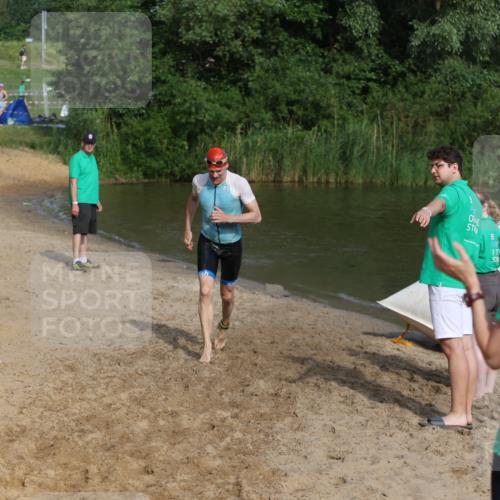 21.06.2026 - 29. Vierlanden-Triathlon Andreas Tolksdorf http://msf.ph/oto/9854917 21.06.2026 08:50:17 Schwimmen 25, 115, 156 meine-sportfotos.de