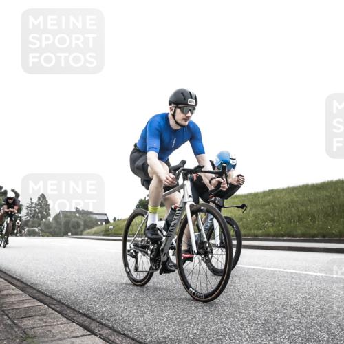 21.06.2026 - 29. Vierlanden-Triathlon H.Heesch http://msf.ph/oto/9854920 21.06.2026 12:07:33 Radfahren 670, 757, 908, 921, 924, 925, 938, 969 meine-sportfotos.de