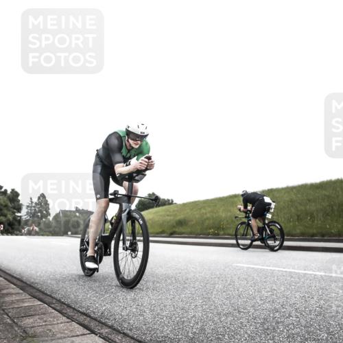 21.06.2026 - 29. Vierlanden-Triathlon H.Heesch http://msf.ph/oto/9854939 21.06.2026 12:07:39 Radfahren 822, 860, 928 meine-sportfotos.de