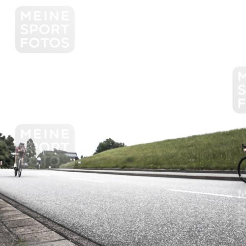 21.06.2026 - 29. Vierlanden-Triathlon H.Heesch http://msf.ph/oto/9854944 21.06.2026 12:07:47 Radfahren 748, 816, 871, 977 meine-sportfotos.de