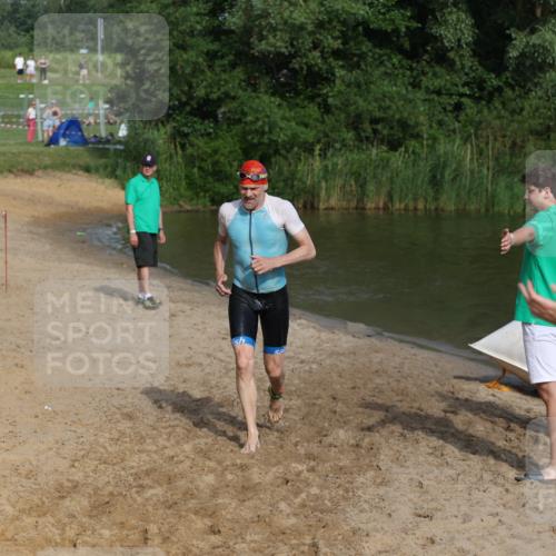 21.06.2026 - 29. Vierlanden-Triathlon Andreas Tolksdorf http://msf.ph/oto/9854949 21.06.2026 08:50:18 Schwimmen 25, 115, 156 meine-sportfotos.de