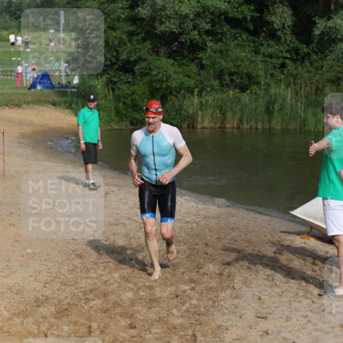 21.06.2026 - 29. Vierlanden-Triathlon Andreas Tolksdorf http://msf.ph/oto/9854951 21.06.2026 08:50:18 Schwimmen 25, 115, 156 meine-sportfotos.de