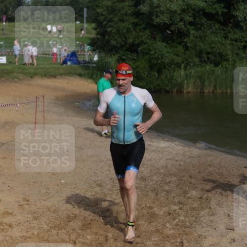 21.06.2026 - 29. Vierlanden-Triathlon Andreas Tolksdorf http://msf.ph/oto/9854961 21.06.2026 08:50:18 Schwimmen 25, 115, 156 meine-sportfotos.de