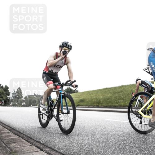 21.06.2026 - 29. Vierlanden-Triathlon H.Heesch http://msf.ph/oto/9854962 21.06.2026 12:08:03 Radfahren 674, 682, 884, 895, 922, 945, 960 meine-sportfotos.de