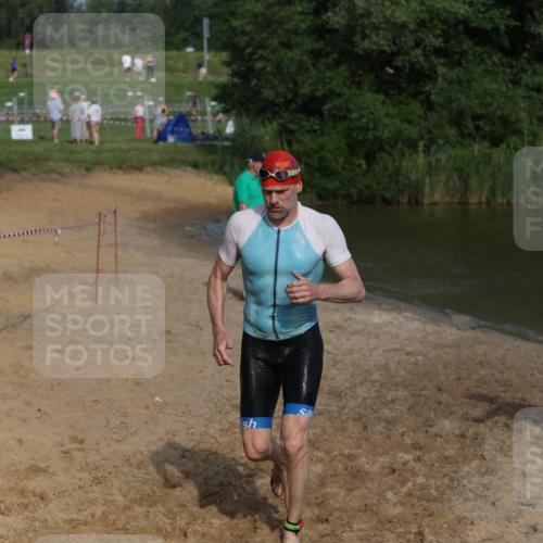 21.06.2026 - 29. Vierlanden-Triathlon Andreas Tolksdorf http://msf.ph/oto/9854968 21.06.2026 08:50:19 Schwimmen 25, 115, 156 meine-sportfotos.de