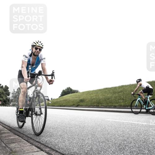 21.06.2026 - 29. Vierlanden-Triathlon H.Heesch http://msf.ph/oto/9855005 21.06.2026 12:09:49 Radfahren 903 meine-sportfotos.de