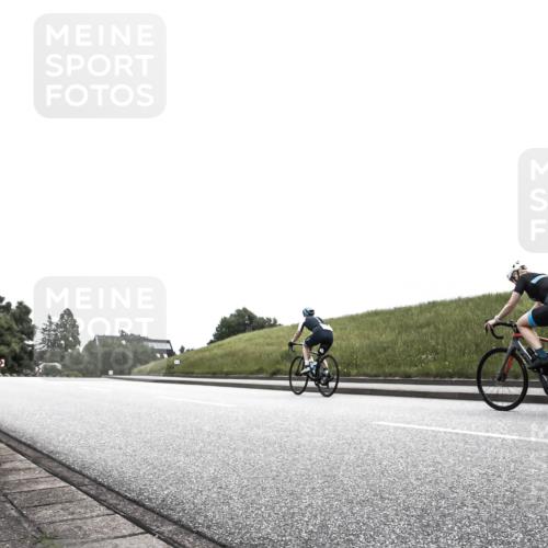 21.06.2026 - 29. Vierlanden-Triathlon H.Heesch http://msf.ph/oto/9855025 21.06.2026 12:11:05 Radfahren 740 meine-sportfotos.de